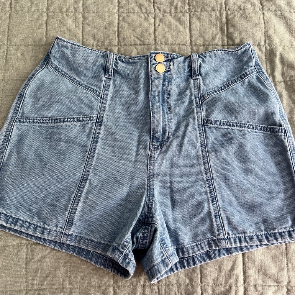 High waist denim shorts from universal thread, size 10/30